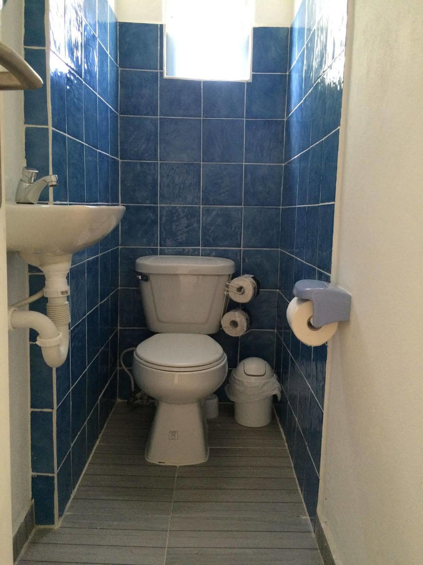 Vicky'S Keys Hostel Upper Princeʼs Quarter Εξωτερικό φωτογραφία
