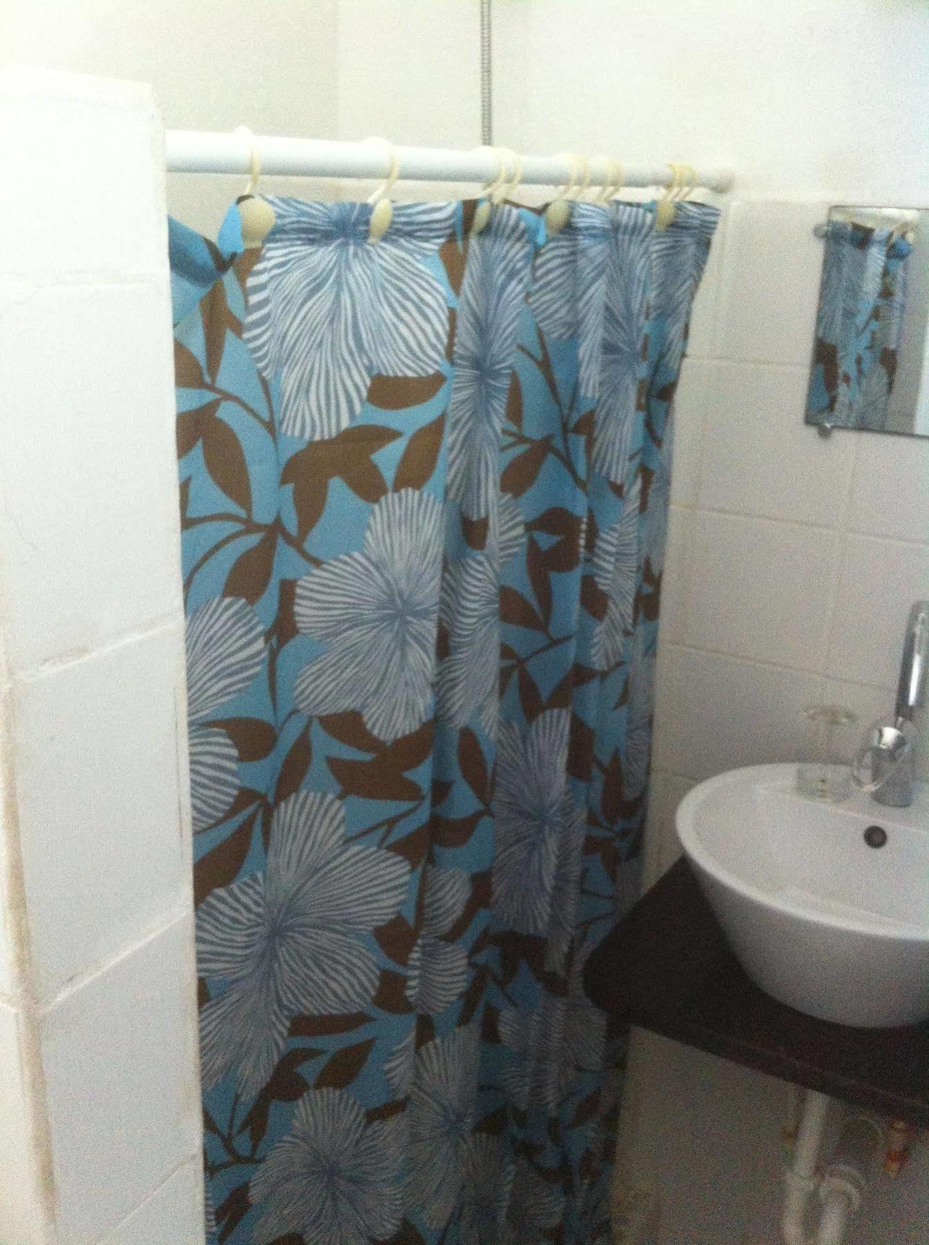 Vicky'S Keys Hostel Upper Princeʼs Quarter Εξωτερικό φωτογραφία