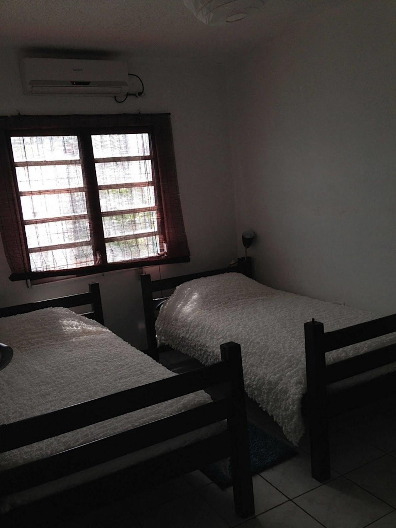 Vicky'S Keys Hostel Upper Princeʼs Quarter Εξωτερικό φωτογραφία